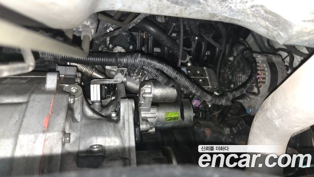 KG Mobility (SsangYong) Tivoli Air Diesel IX 2WD 2017 — фото 21