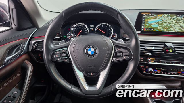 BMW 5 Series (G30) 520d xDrive Luxury Plus 2018 — фото 14