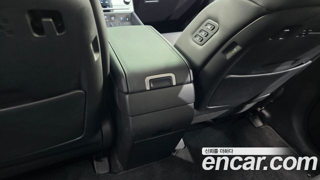 Hyundai Santa Fe (MX5) HEV 1.6 2WD Calligraphy 2025 — фото 30