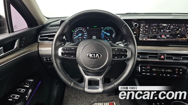 Kia K5 Hybrid (III) Signature 2021 — фото 13