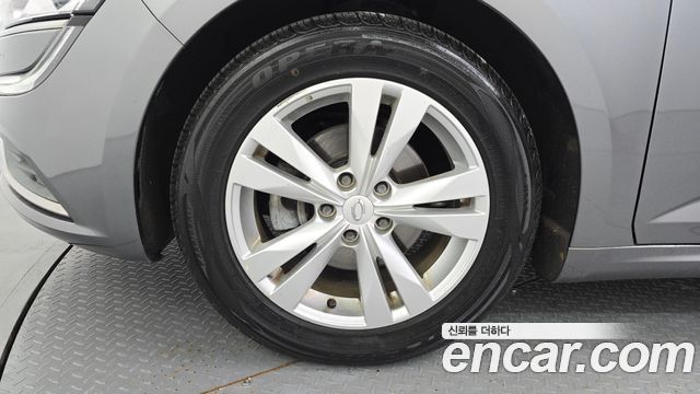 Renault Korea SM6 2.0 GDe SE 2017 — фото 5