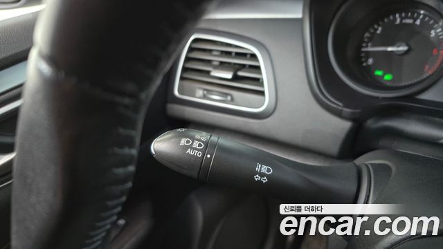 Renault Korea SM6 2.0 GDe SE 2017 — фото 29