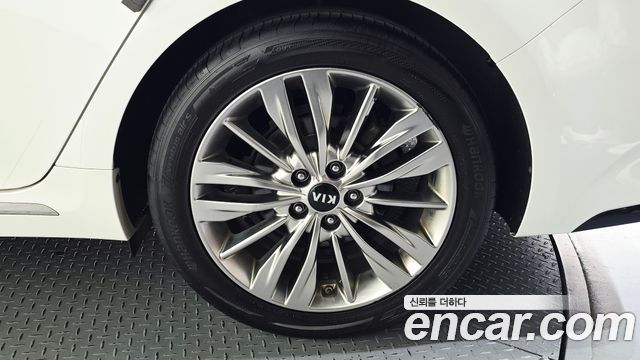 Kia K5 (II) 2.0 Intelligent 2020 — фото 27