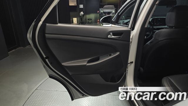 Hyundai Tucson Diesel 1.6 2WD Premium 2019 — фото 31