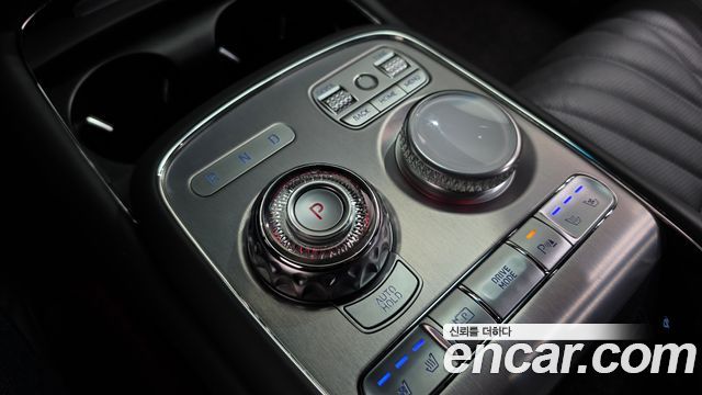 Genesis G90 (RS4) Gasoline 3.5 Turbo 2WD 2023 — фото 9