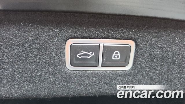 Genesis G90 (RS4) Gasoline 3.5 Turbo 2WD 2023 — фото 18