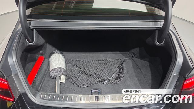 Genesis G90 (RS4) Gasoline 3.5 Turbo 2WD 2023 — фото 19