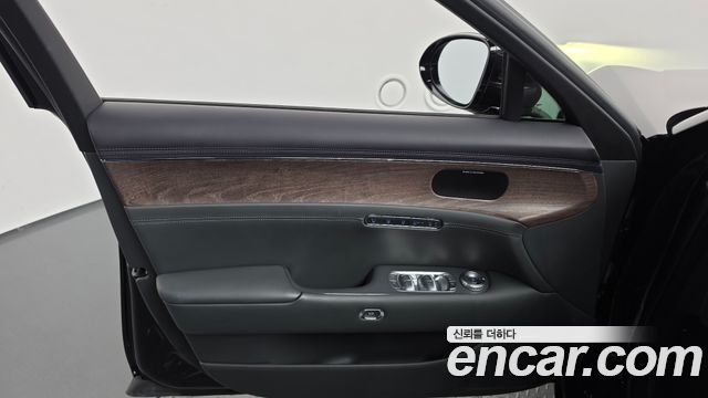Genesis G90 (RS4) Gasoline 3.5 Turbo 2WD 2023 — фото 24