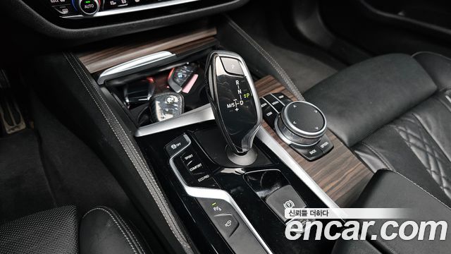 BMW 5 Series (G30) 530i M Sport Package Plus 2018 — фото 9