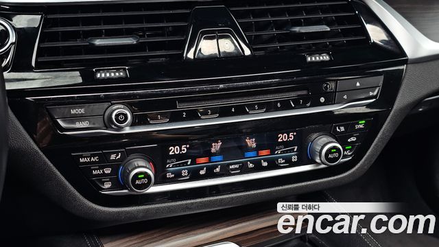 BMW 5 Series (G30) 530i M Sport Package Plus 2018 — фото 27