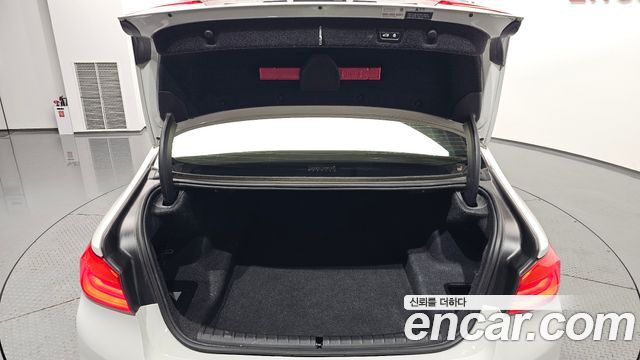 BMW 5 Series (G30) 530i M Sport Package Plus 2018 — фото 35