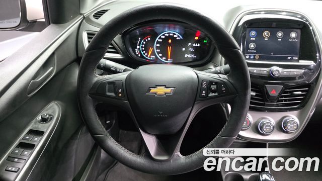 Chevrolet Spark LT 2021 — фото 13
