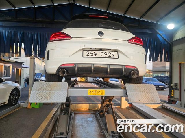 Volkswagen Scirocco 2.0 TDI R-Line 2015 — фото 2