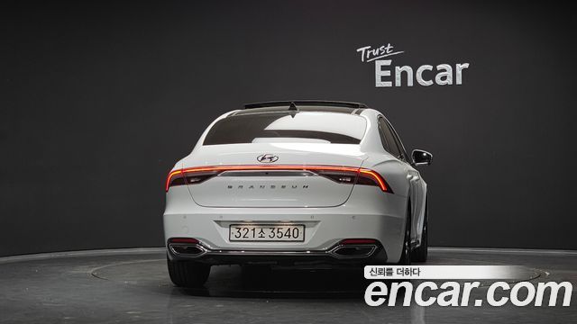 Hyundai Grandeur (IG) 2.5 Le Blanc 2023 — фото 4
