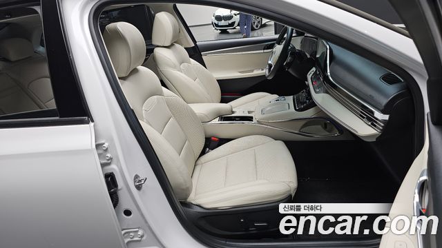 Hyundai Grandeur (IG) 2.5 Le Blanc 2023 — фото 10