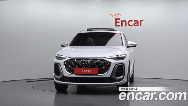 Audi Q5 (80A) 40 TFSI Quattro S Line 2025 — фото 3