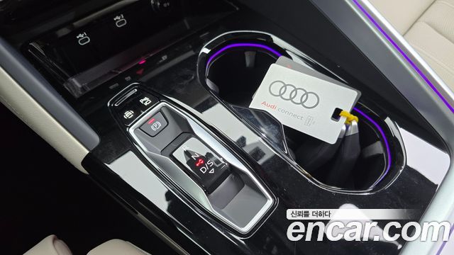 Audi Q5 (80A) 40 TFSI Quattro S Line 2025 — фото 9