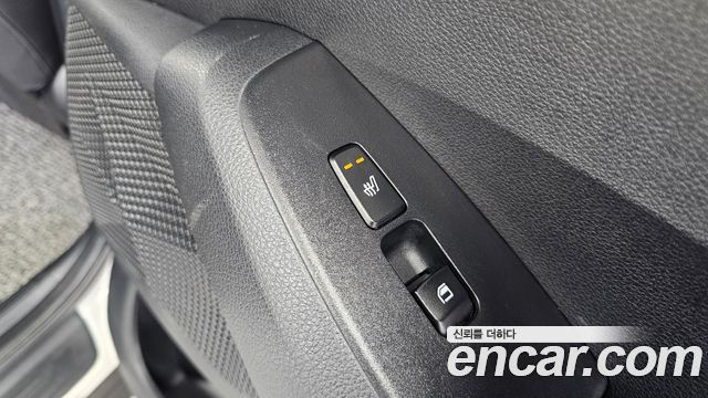 Kia Seltos Gasoline 1.6 Turbo 2WD Signature 2022 — фото 18