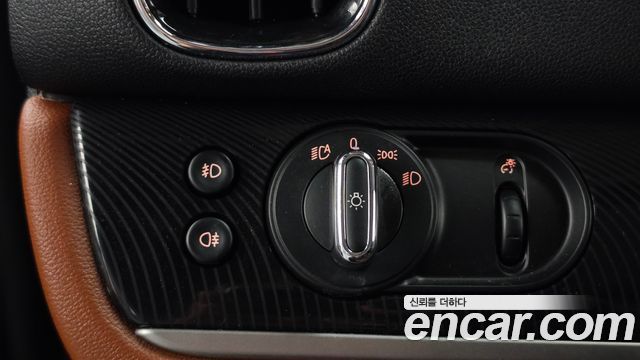 MINI Cooper S Countryman ALL4 Classic 2nd 2024 — фото 28