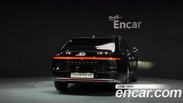 Hyundai Grandeur (GN7) 2,5 Gasoline 2WD Exclusive 2023 — фото 4