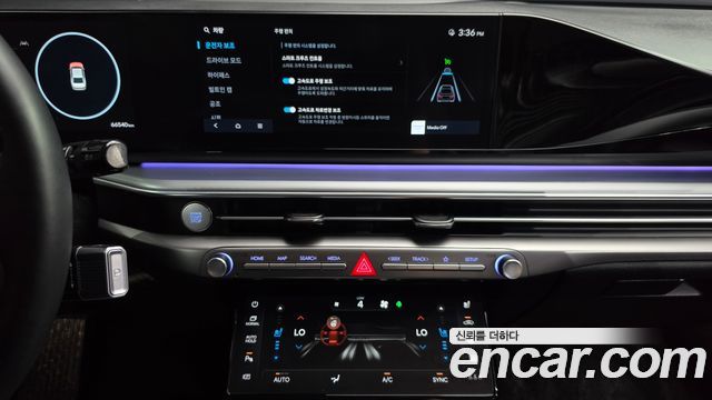 Hyundai Grandeur (GN7) 2,5 Gasoline 2WD Exclusive 2023 — фото 12