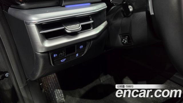 Hyundai Grandeur (GN7) 2,5 Gasoline 2WD Exclusive 2023 — фото 20