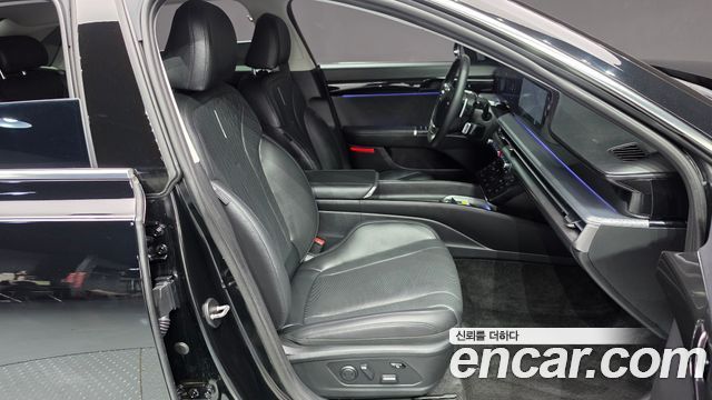 Hyundai Grandeur (GN7) 2,5 Gasoline 2WD Exclusive 2023 — фото 26