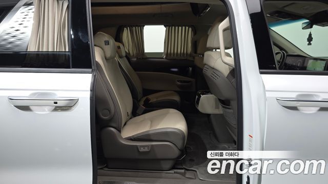 Kia Carnival (IV) Gasoline 9-Seater Hi-Limousine Signature 2023 — фото 12