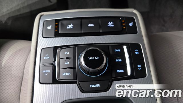 Genesis G80 3.3 GDI AWD Luxury 2017 — фото 32