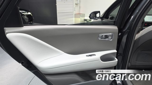 Hyundai Ioniq 6 Long Range AWD Prestige 2024 — фото 25