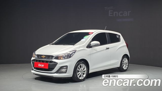Chevrolet Spark Premier