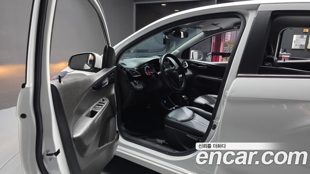 Chevrolet Spark Premier 2019 — фото 10