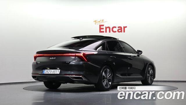 Kia K8 Hybrid Signature 2022 — фото 2