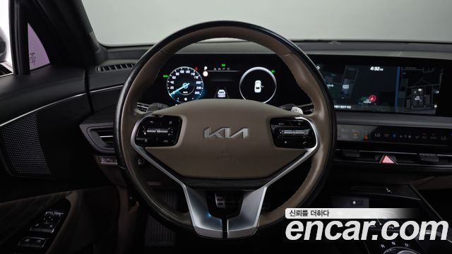Kia K8 Hybrid Signature 2022 — фото 13