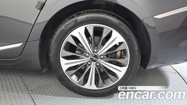 Kia K8 Hybrid Signature 2022 — фото 21