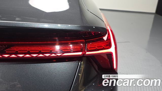 Kia K8 Hybrid Signature 2022 — фото 23