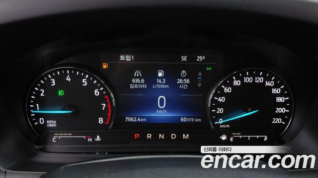 Ford Explorer (VI) 2.3 LimIted 4WD 2020 — фото 8