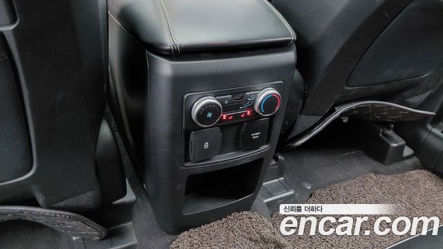 Ford Explorer (VI) 2.3 LimIted 4WD 2020 — фото 22