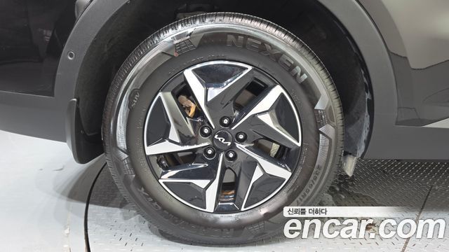 Kia Sorento (IV) HEV 1.6 2WD Noblesse 2025 — фото 5