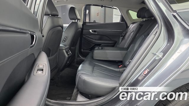 Hyundai Sonata (DN8) 2.0 Premium Plus 2022 — фото 12