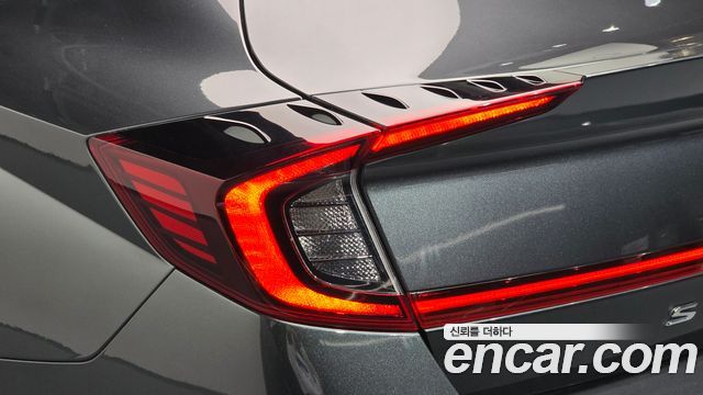 Hyundai Sonata (DN8) 2.0 Premium Plus 2022 — фото 23