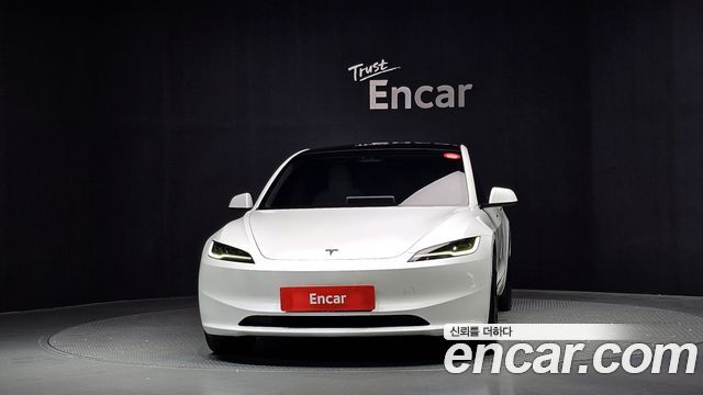 Tesla Model 3 Long Range AWD 2024 — фото 3