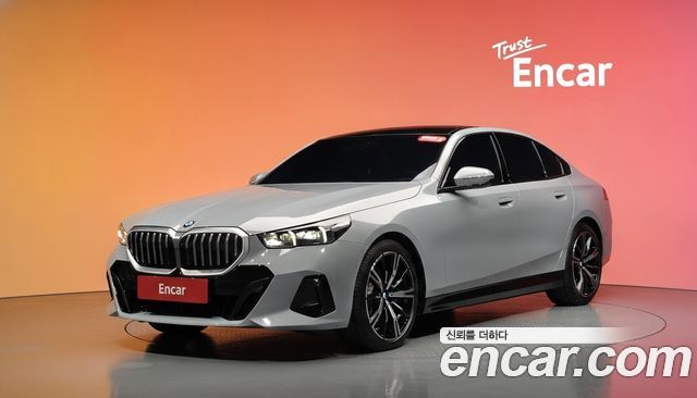 BMW 5 Series (G60) 530i xDrive M Sport 2026 — фото 1