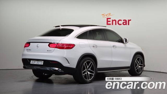 Mercedes-Benz GLE-Class (W166) GLE350 d 4MATIC Coupe 2017 — фото 2