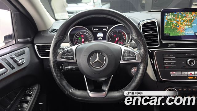 Mercedes-Benz GLE-Class (W166) GLE350 d 4MATIC Coupe 2017 — фото 13