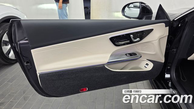 Mercedes-Benz CLE-Class (C236) CLE200 Coupe 2024 — фото 24