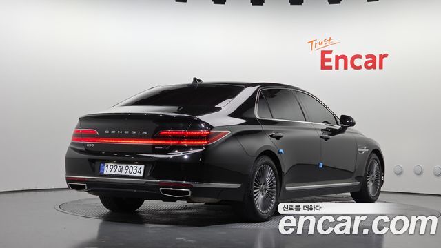 Genesis G90 3.8 AWD Luxury 2019 — фото 2