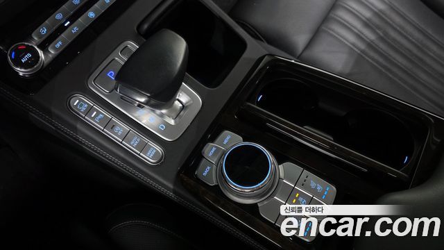 Genesis G90 3.8 AWD Luxury 2019 — фото 9