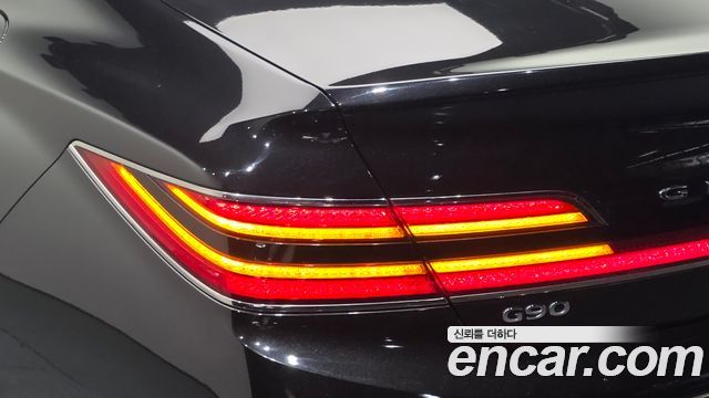 Genesis G90 3.8 AWD Luxury 2019 — фото 23
