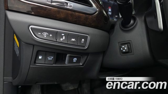 Genesis G90 3.8 AWD Luxury 2019 — фото 27